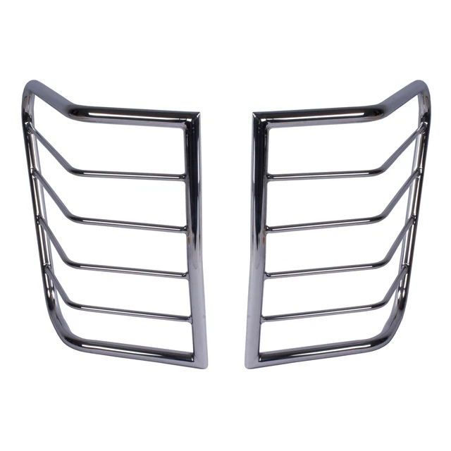 Rugged Ridge 11103.21 Taillight Guard Fits 05-10 Grand Cherokee (WK)
