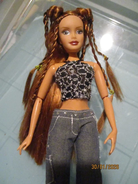 Barbie Flavas Rousse Tika 2003 Neuve Boite Avec Ses Accessoires Barbie Flavas Rousse Tika 2003 Neuve Boite Avec Ses Accessoires