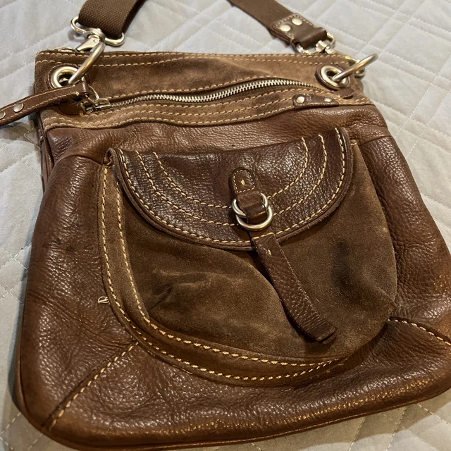 Fossil Brown Leather Cross Body Purse With Zipper & Front Pocket - Used