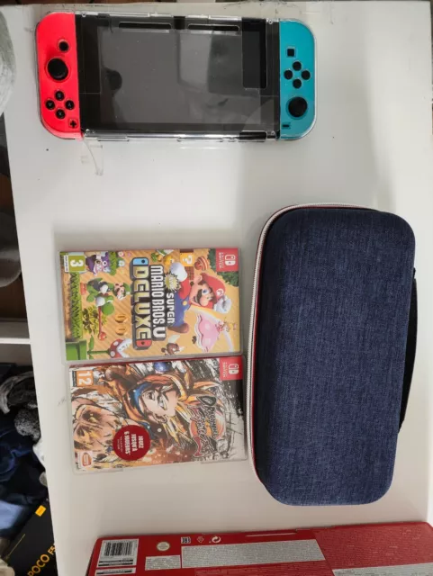 Nintendo Switch V2 32 Go Console avec Paire de Joy-Con Bleu/Rouge + Etui+ Coque