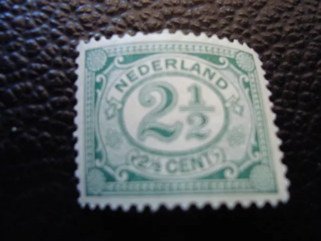 PAYS-BAS - timbre yvert/tellier n° 69 n* MH (A12)