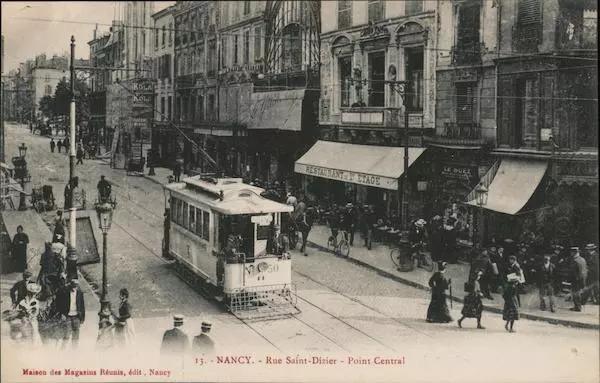 France Nancy Rue Saint-Dizier-Central Point Trolley Postcard Vintage Post Card