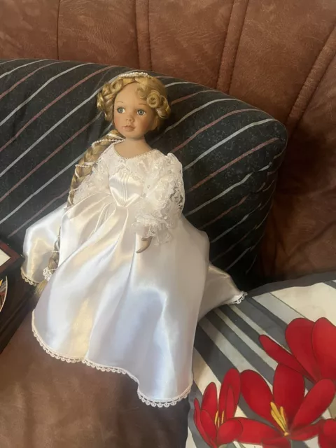 Ashton Drake Rapunzel Porcelain Collector Doll. Beautiful! Gaby Rademann
