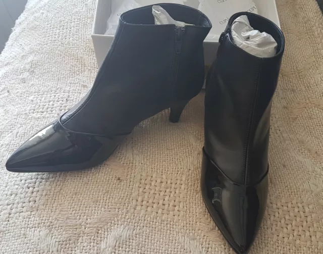 Cuplé bottines bout pointu en cuir pointure 38