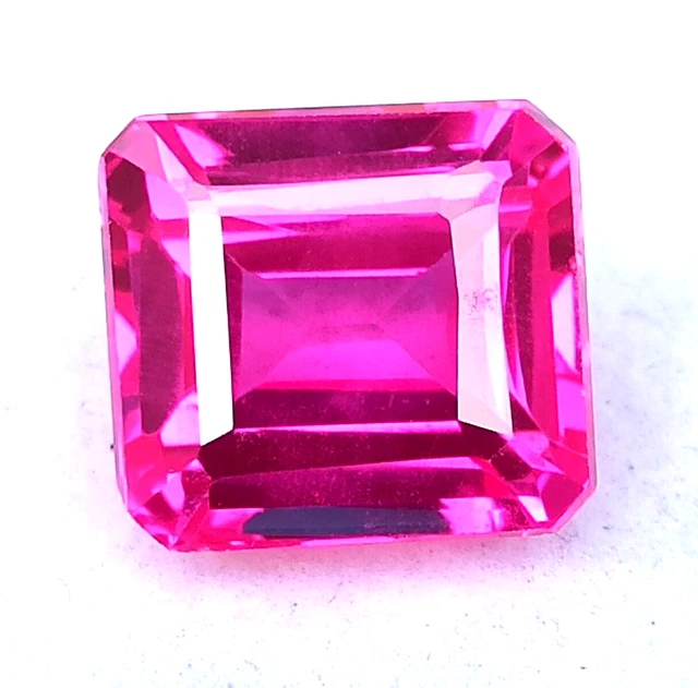 Pietra preziosa sciolta di Ceylon trattata con zaffiro rosa naturale taglio...