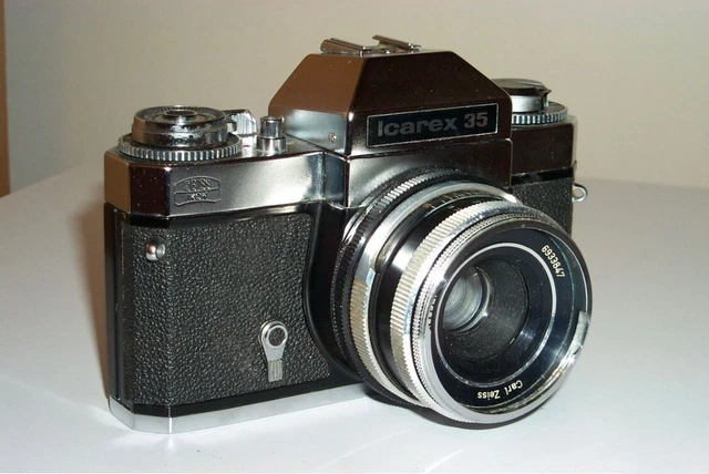 Appareil Photo Zeiss Ikon Icarex 35 CS – Objectif Tessar 2,8/50mm – Excellent état