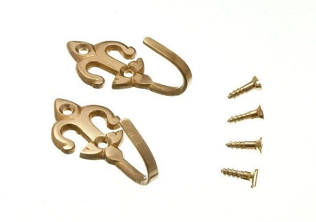 Pair Of Curtain Tie Backs Fleur De Lys Brass & Screws 15A4