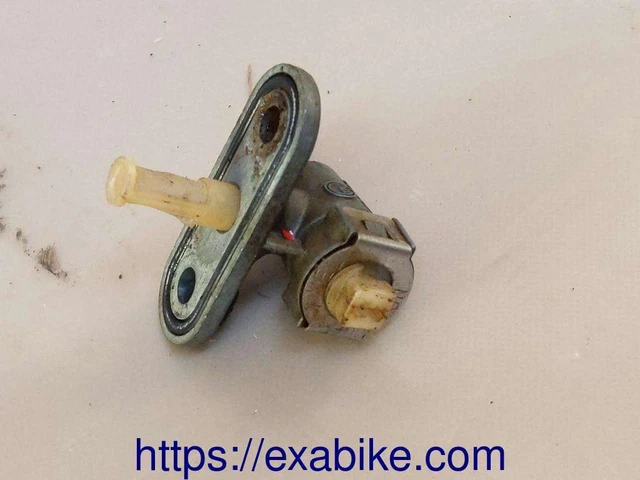 Joint manchon pot échappement compatible avec moto Yamaha 1000 FZR 1989 à 1995 E515580300