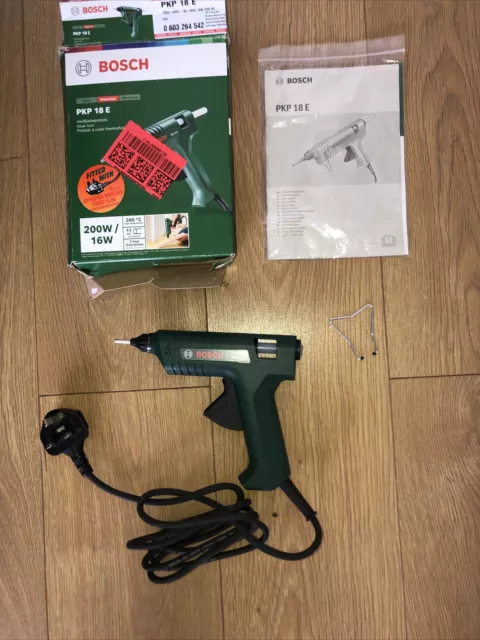 Bosch Green 0603264542 PKP 18 E 240V Corded Glue Gun 200 °C ONLY USED ONCE