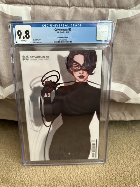 Catwoman #42 - CGC 9.8 - Jenny Frison - Variant Cover - DC Comics 2022