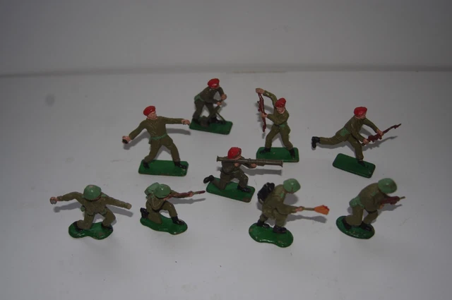 Lot soldats Crescent toys ancien et complets