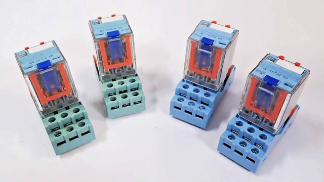 Releco Mr-C C5-A30Dx Dc24V Relay With Lot Of 4 Assorted Bases Tested