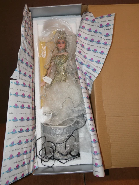 Weldon Museum Shooting Star Series by Rustie Fiber Optic Porcelain Doll Venus