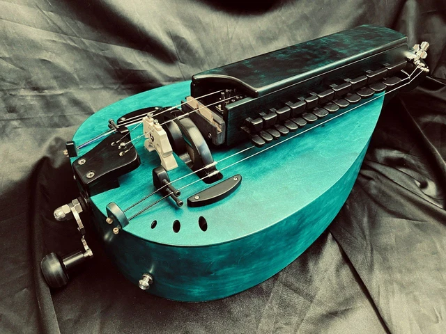 Hurdy-Gurdy Model Hog / Emerald Green / 24 keys / Ukrainian Lira 4