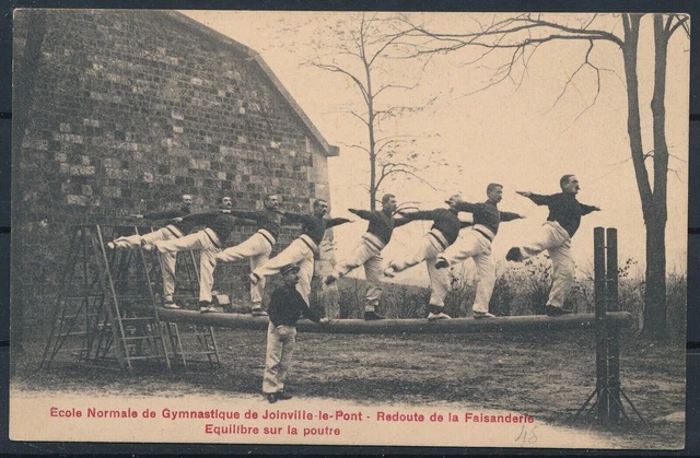 [CPA534] France, Joinville-le-Pont - Ecole de Gym et d'Escrime - VF old postcard