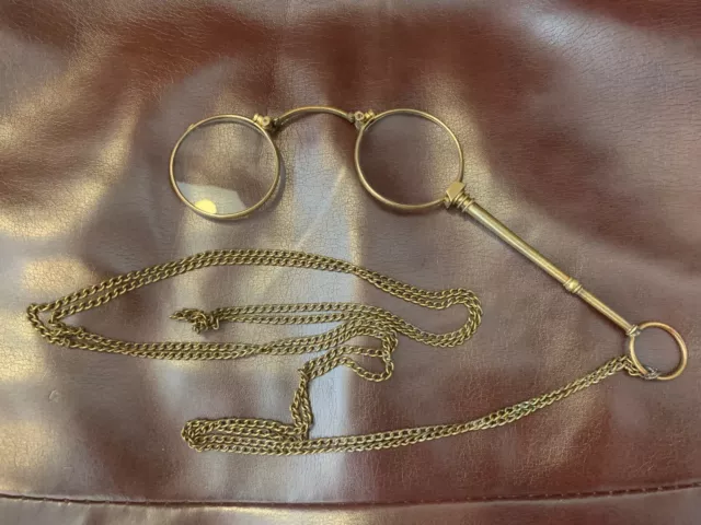 Occhiali lorgnette a scatto fine 800 con catenina lunga