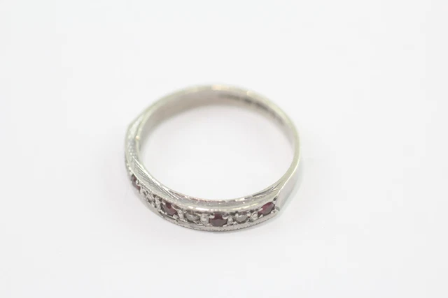 9CT WHITE GOLD Ring Ruby Diamond 1970s Vintage (2g) £9.99 - PicClick UK
