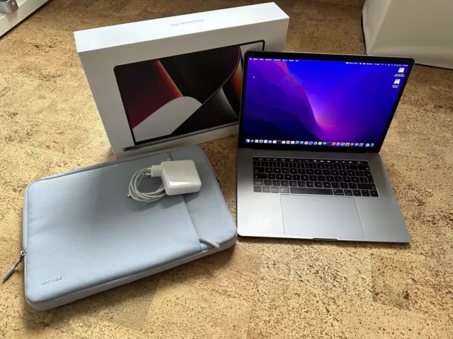 Apple MacBook Pro 15 Zoll (512GB SSD, Intel Core i7 7. Gen., 3,90GHz, 16GB RAM)