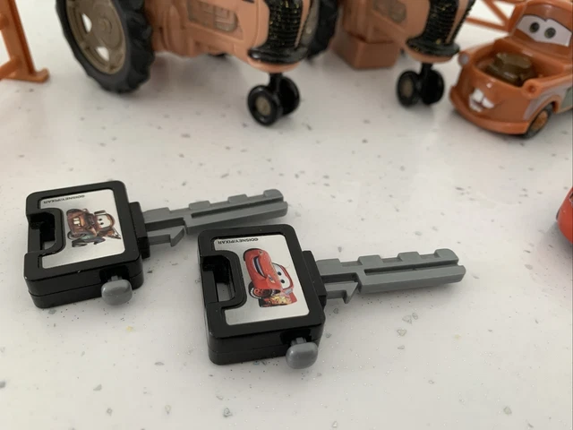 DISNEY PIXAR CARS Tractor Tipping Playset with Mater and Lightning ...
