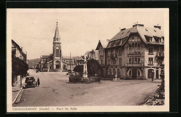 CPA Charquemont, Place du Poilu, L´Eglise