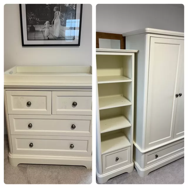 Mamas & Papas Nursery Furniture Wardrobe / Drawers With Baby Change / Shelves