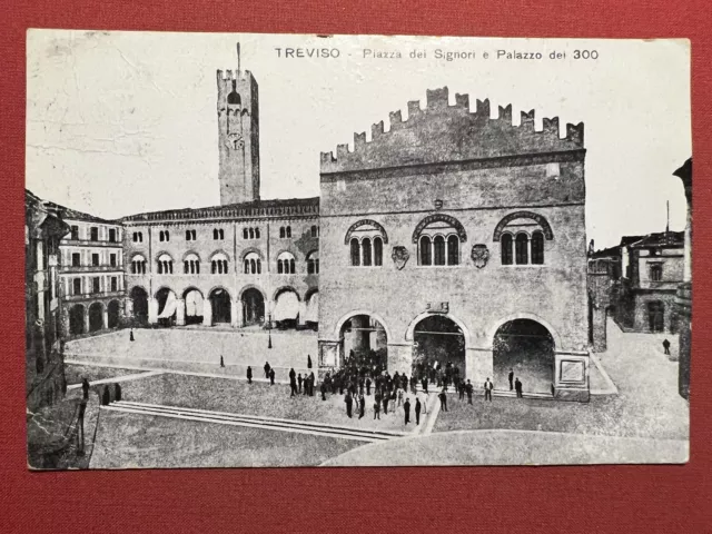 Cartolina - Treviso - Piazza dei Signori e Palazzo dei 300 - 1917