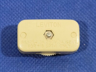 Vintage Beige Leviton AC Line cord lamp switch 6A 125V power switch