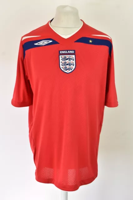 UMBRO England 2008-10 Home Football T-Shirt size XL Mens Outdoors Outerwear