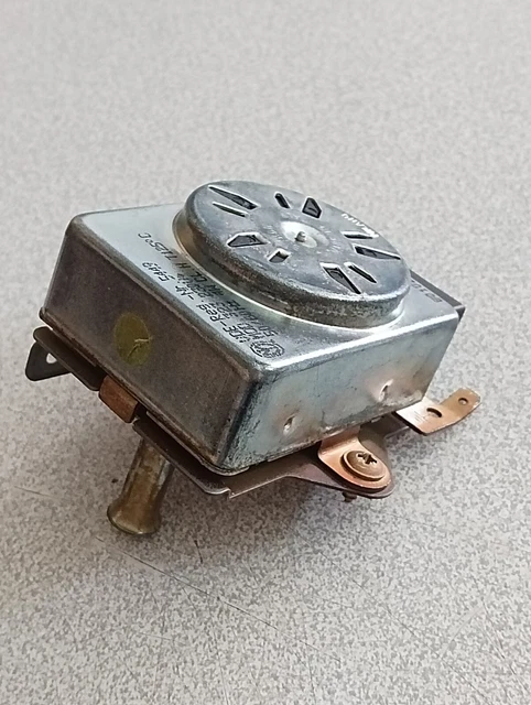MOTEUR VENTILATEUR COMPLET pour MICRO ONDES WHIRLPOOL - 481236178029
