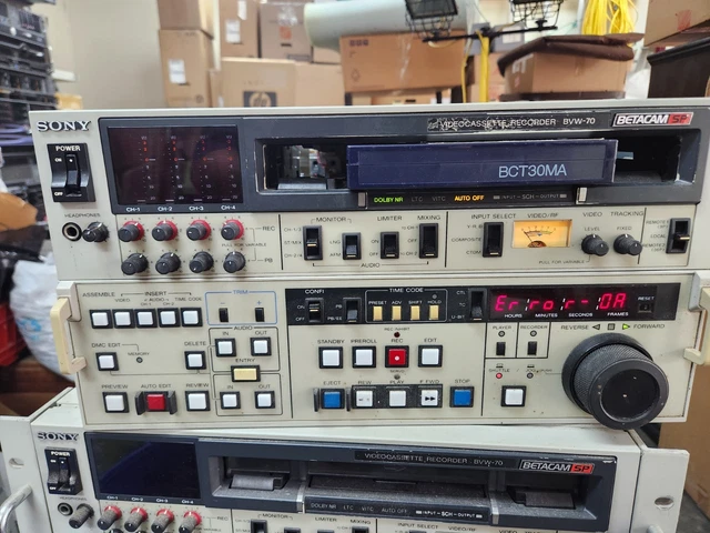 その他 SONY BETACAM SP VIDEO CASSETTE BVW-70 Sony BVW-70 Betacam SP NTSC Player/Recorder w/ 30-Day Carry