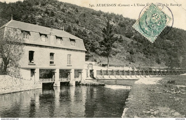 Aubusson - C1172 cpa 23 Aubusson - La Sous Préfecture  Carte Photo