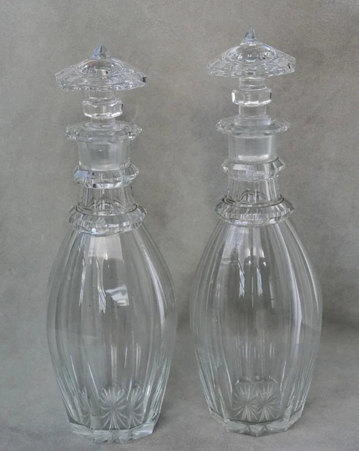 Ancien Flacon En Cristal Taillé XIXème/XXème - Avec Son étui De Voyage En Cuir (origine France)