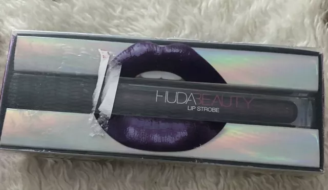 Huda Beauty Metallic Lip Strobe 100 % Genuine in Shade Moody  New & Boxed