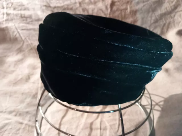 Cappello velluto nero da cerimonia