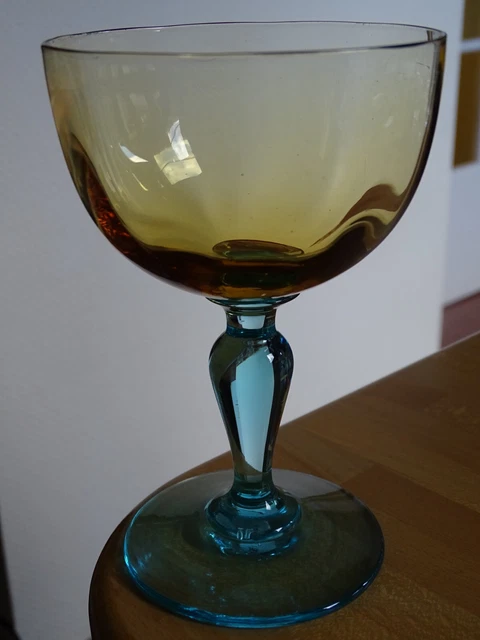 Ancien Tableau En Verre Plombé Daté 1525 – Blason Allégorie Sphinx Amorettes