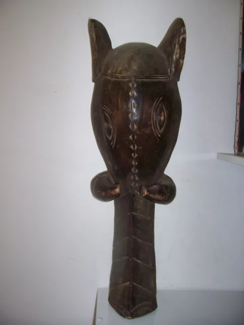 African mask. Masque africain