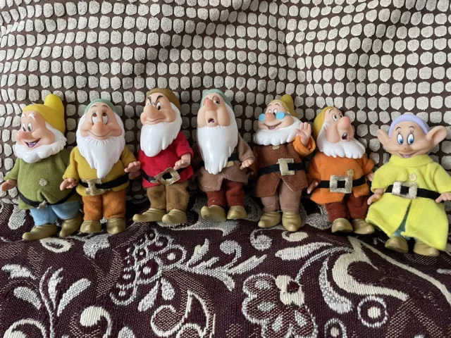 Simba Disney Snow White and the Seven Dwarfs Figures - All 7