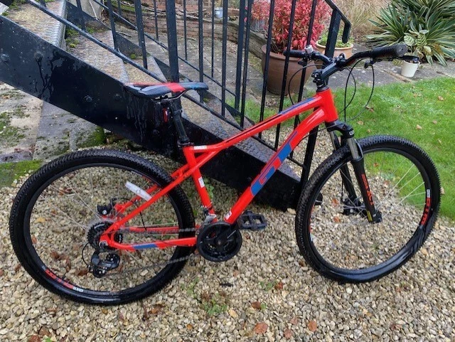 GT AGGRESSOR COMP Mountain Bike Boys Bike Red 255.00 PicClick UK