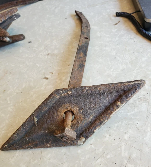 Antique Primitive Unusual Diamond Cast Iron Building Anchor