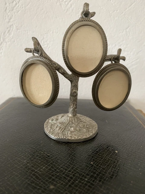 Arbre Porte-Photos Vintage – Métal Argenté – Cadres Ovales – Déco Rétro