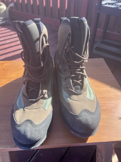 BOTTES DE SECURITE EN CAOUTCHOUC BT N°42 SEMELLE NOIR