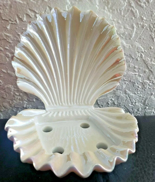 BATH AND BODY WORKS Soap Holder Sea Shell Clam Iridescent New 29.99