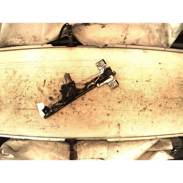 BROSS Clip De Lève-Vitre Arrière Droit BWR852 - Compatible Cherokee Jeep Liberty 2001-2005