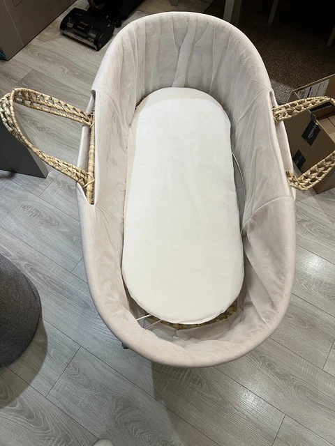 Cesta Moses y soporte plegable gris excelente estado