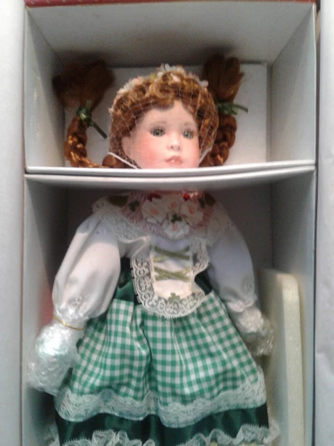 Paradise galleries treasury collection Porcelain  Kelly Doll, By Patricia...