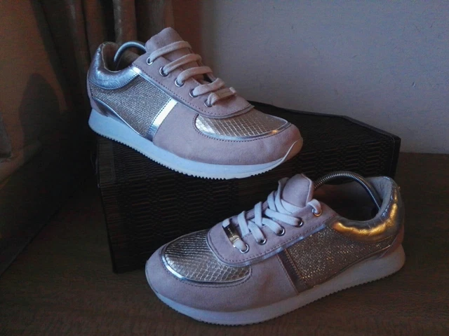 CARVELA PEWTER GLITTER Jester Pumps Trainers Size 7 40 Lightly