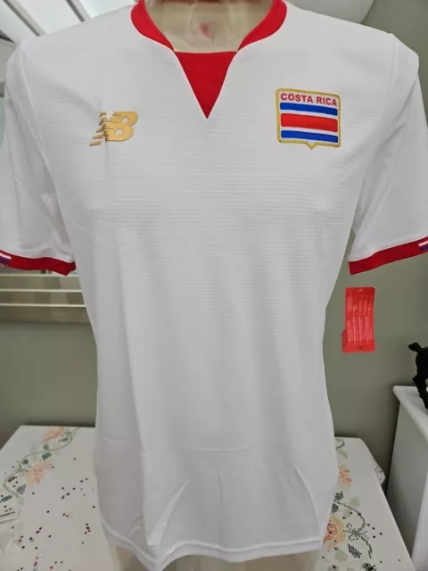 New Balance Costa Rica 2016 away football shirt   Size large BNWT