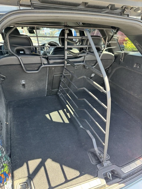 GENUINE FORD MONDEO Mk5 Half Height Load Retention / Dog Guard 2014 - View #2