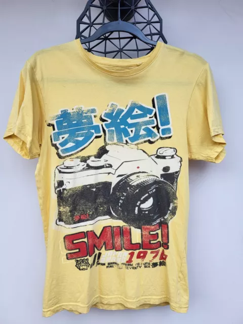 Yellow Grunge Japanese Chinese Camera T-shirt Size XS