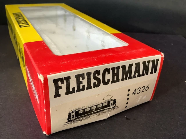 Fleischmann 731571 SBB Re 460 058-1 KNIE DCC SOUND Spur N (Nuovo e nell'imballaggio originale) a
